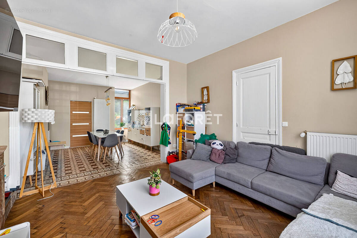 Maison Type Bourgeoise Noyelles Godault 170m2 - 4 ch jardin garage - photo 1