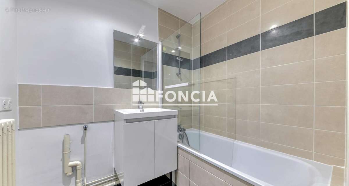 Appartement à LYON-7E