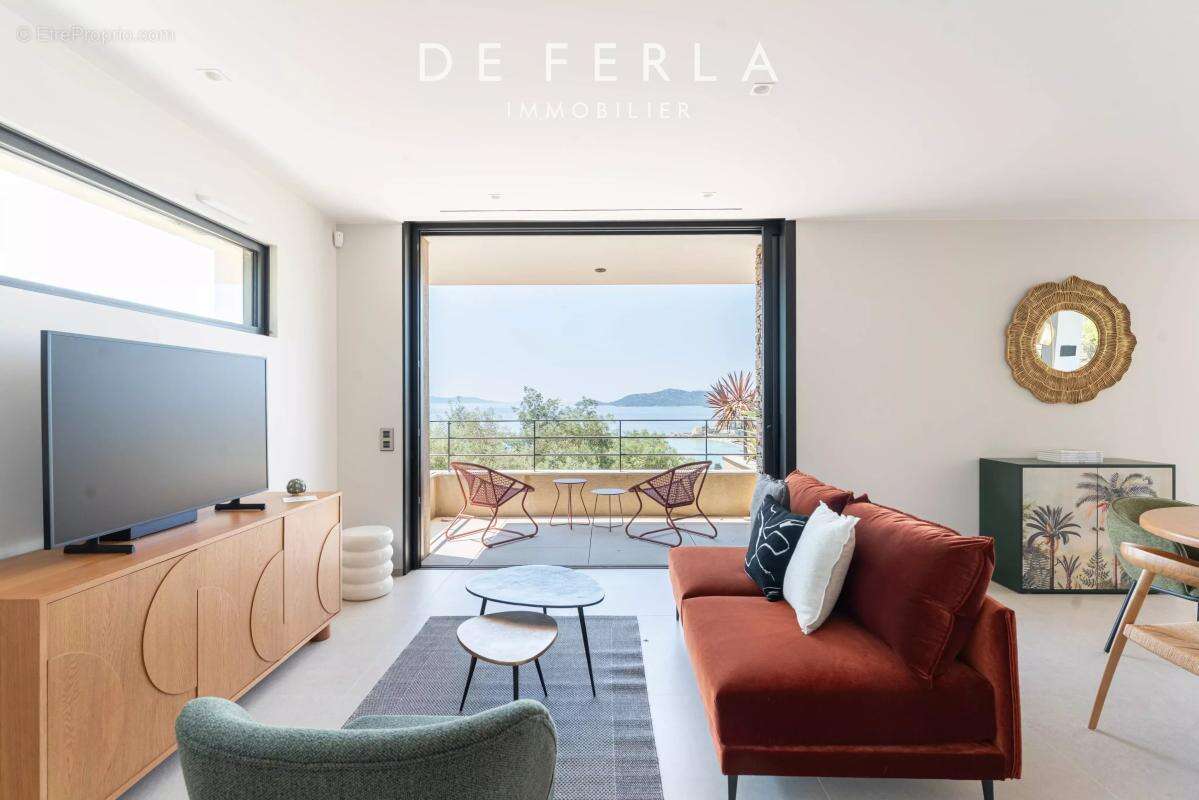 Appartement à LE LAVANDOU