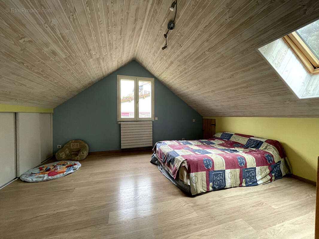 Maison recente aurillac - photo 9