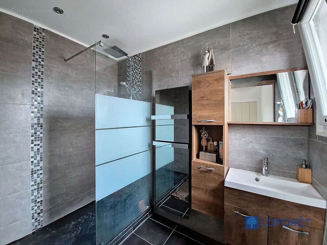 Appartement à ARPAJON