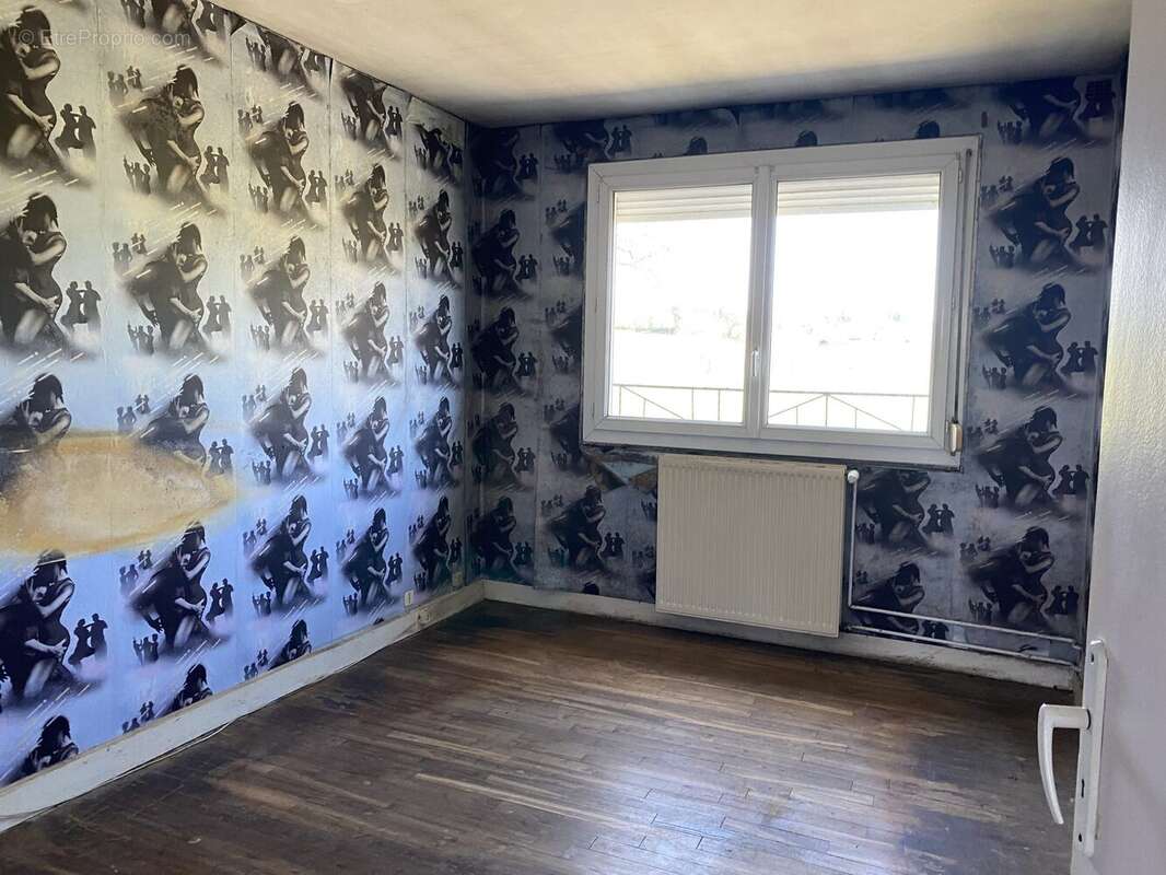 Maison à LINARDS