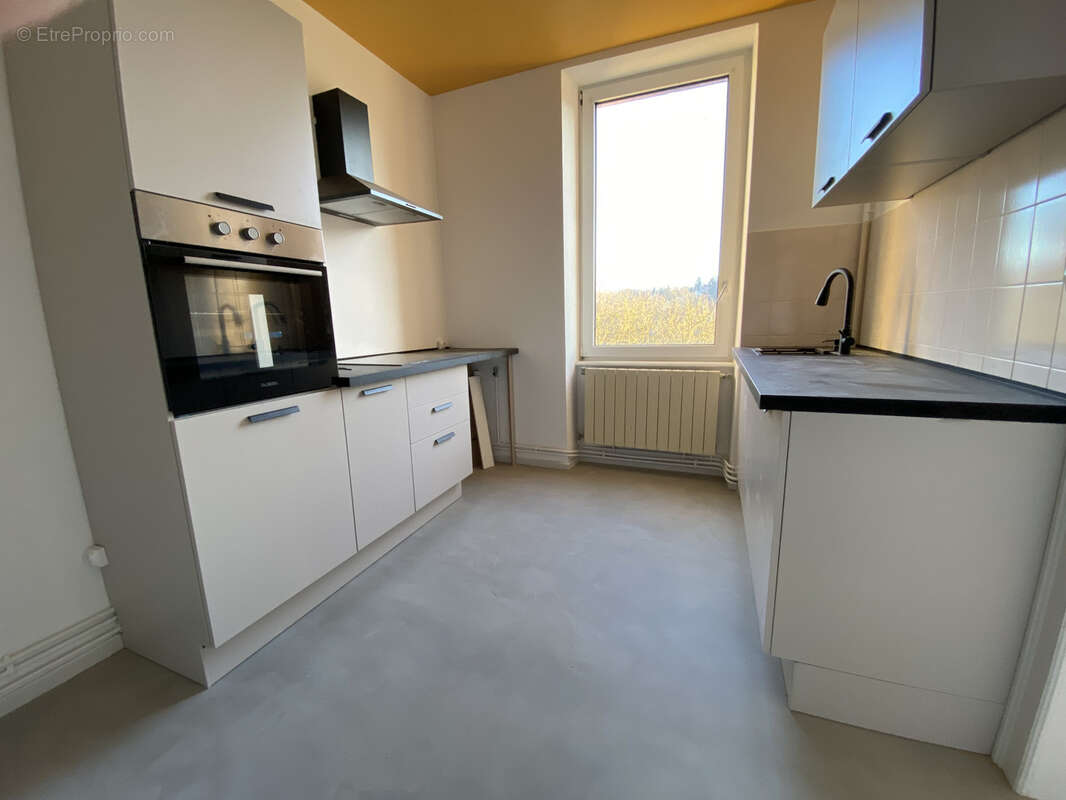 Appartement à HOMBOURG-HAUT