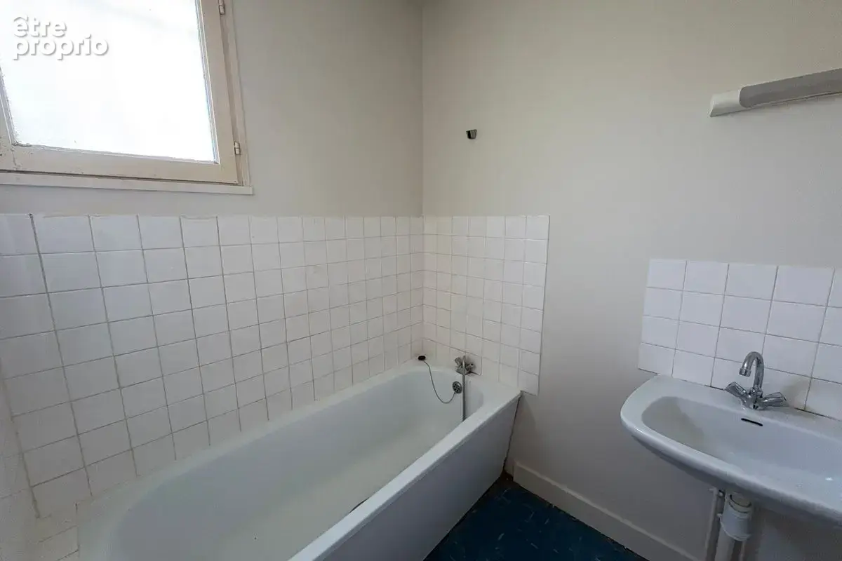 Champigny sur Veude - maison T2 - photo 5