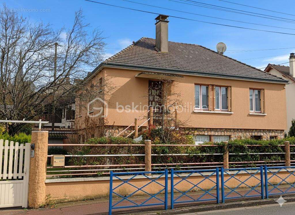 Maison à GALLARDON