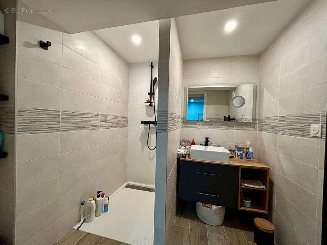 A vendre, superbe maison de 170m² sur les hauteurs de Chancelade 24650 - photo 13