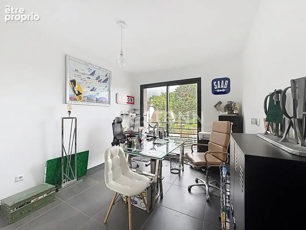 Gouvieux centre, maison d'architecte-toit plat 135 m² habitables -jardin - photo 17