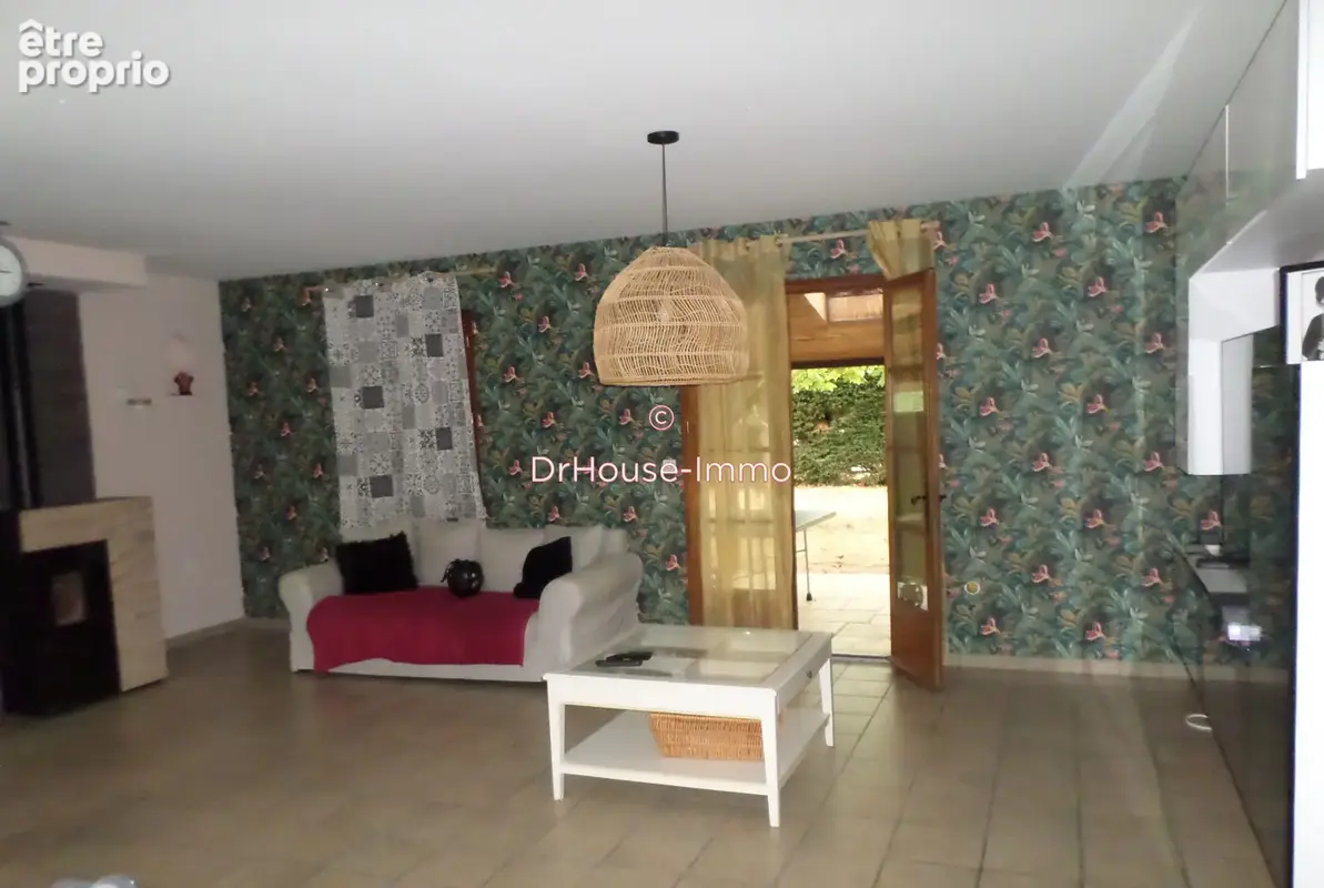 Maison 6 pièces 160 m² à vendre à Vindelle (16430) - photo 3