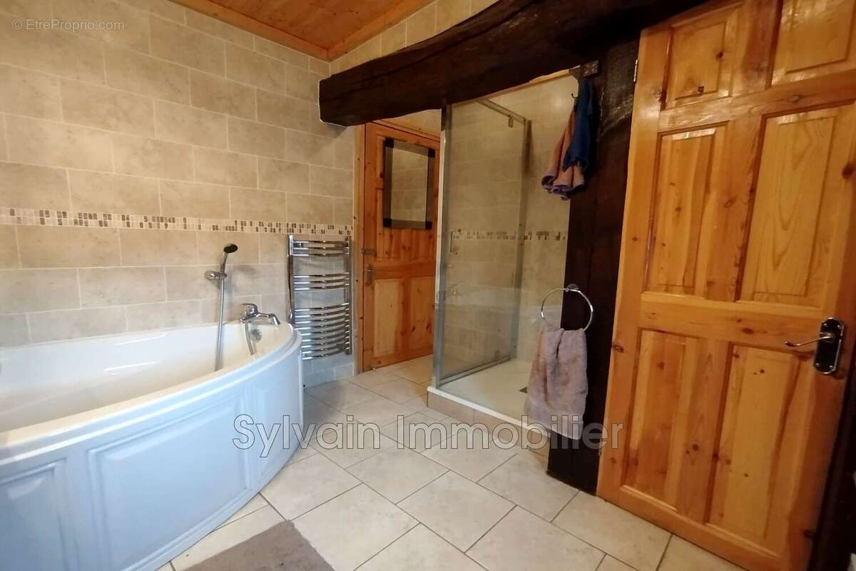 Maison 149 m² à Forges-Les-Eaux  - photo 9