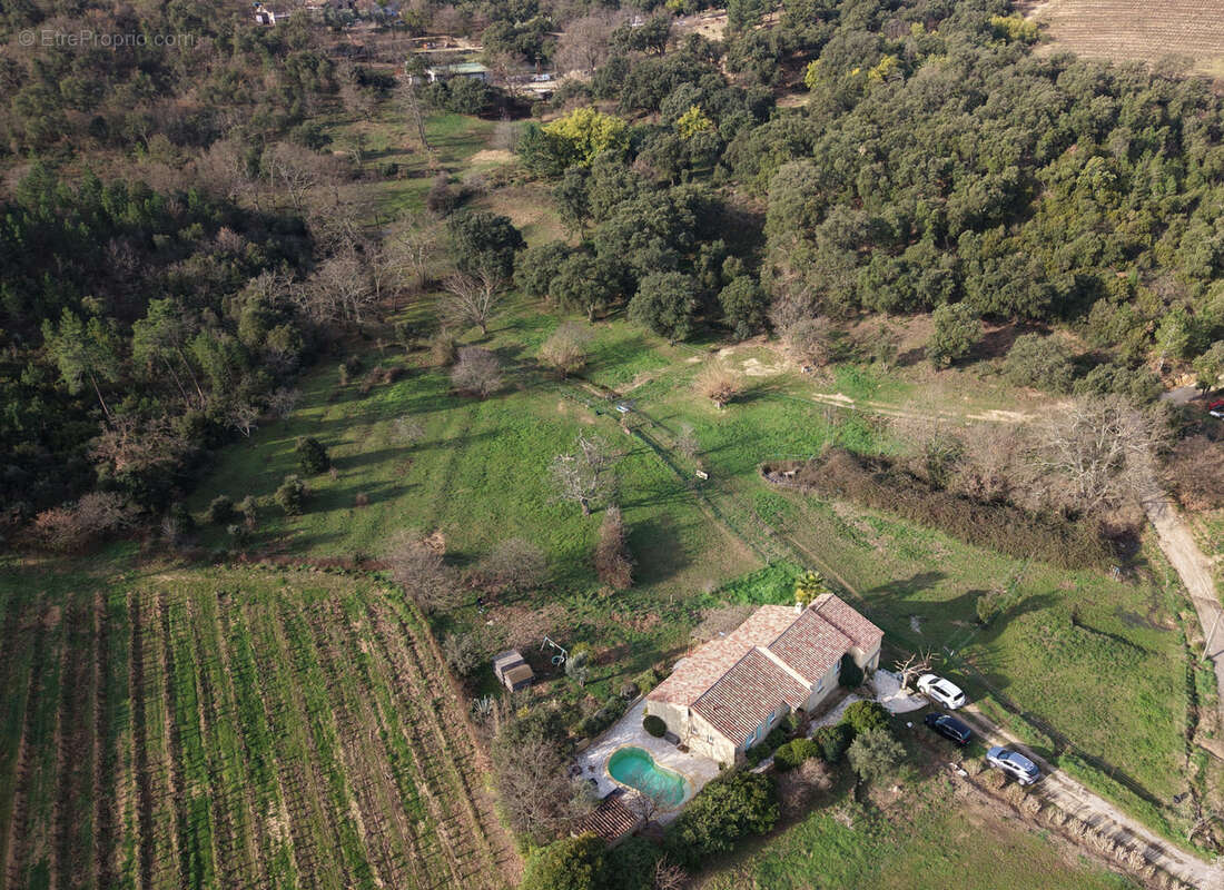 Maison à PLAN-DE-LA-TOUR