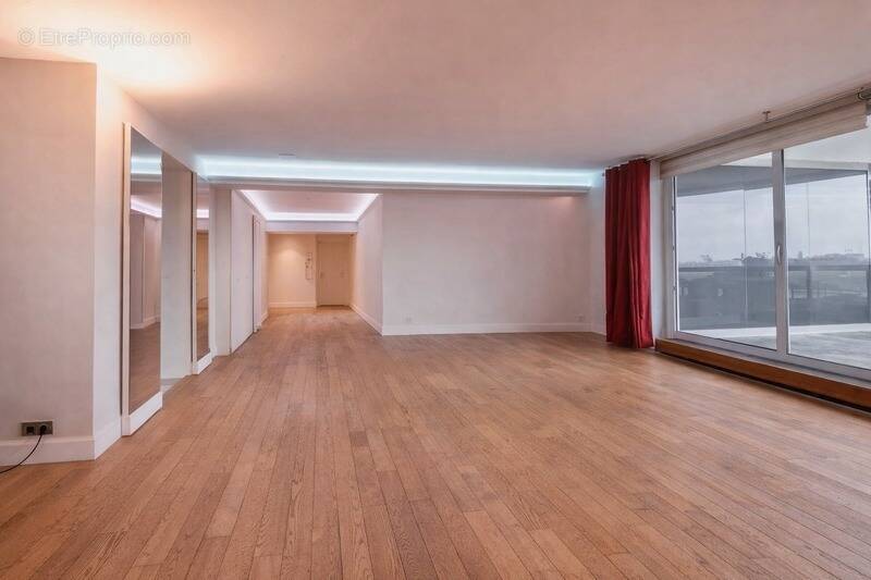 Appartement à PUTEAUX