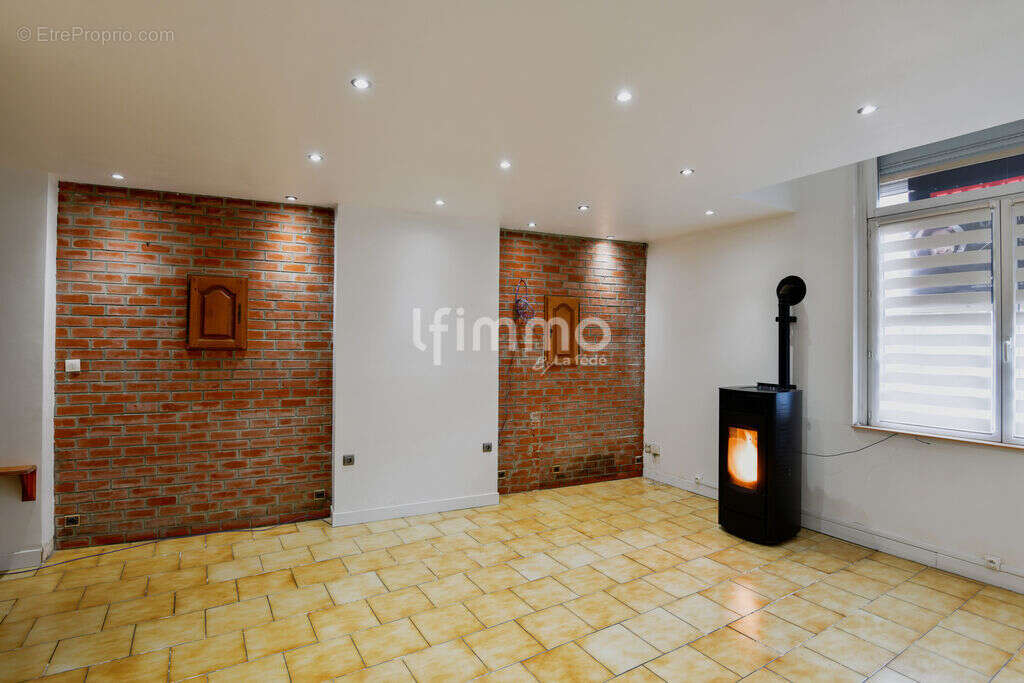 maison familial de 127m2– 3 garage – grenier aménageable - photo 3