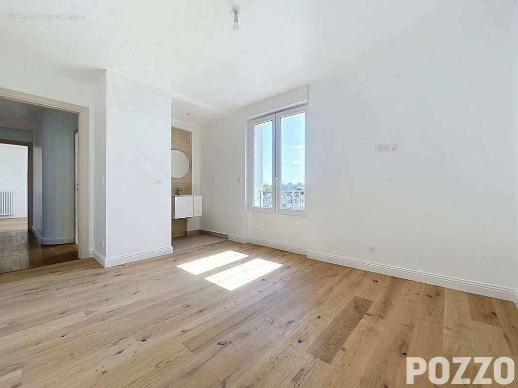 Appartement Caen 5 pièce(s) 137 m2 - Garage - photo 17