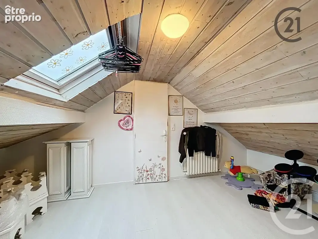 Maison 5 pièces 103 m² à vendre à Maillot (89100) - photo 8