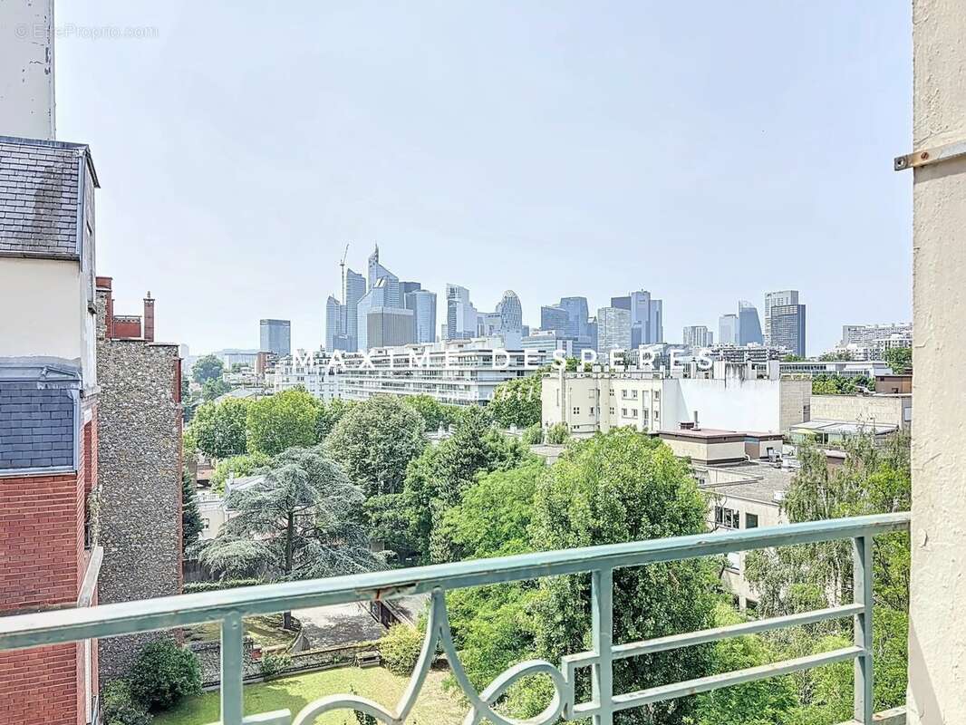 Appartement à NEUILLY-SUR-SEINE