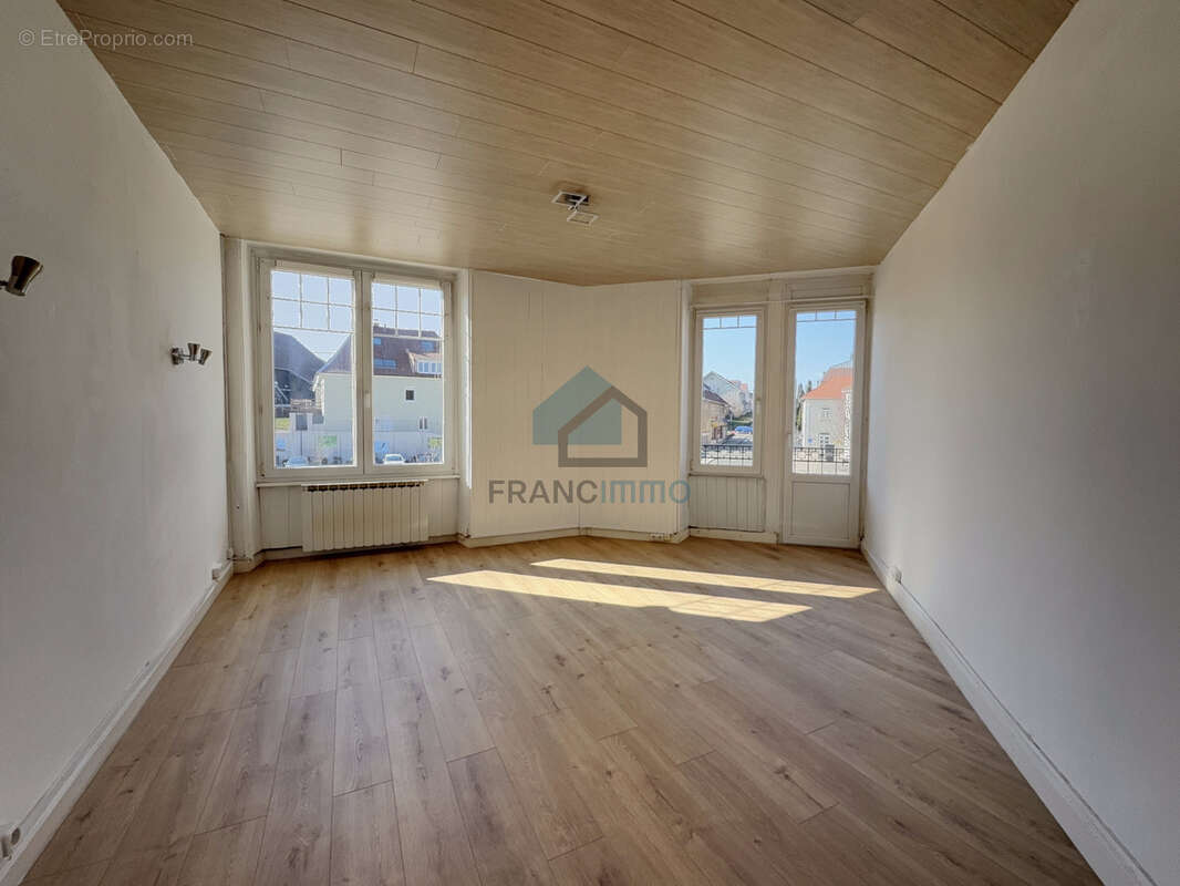 Appartement à CHARQUEMONT