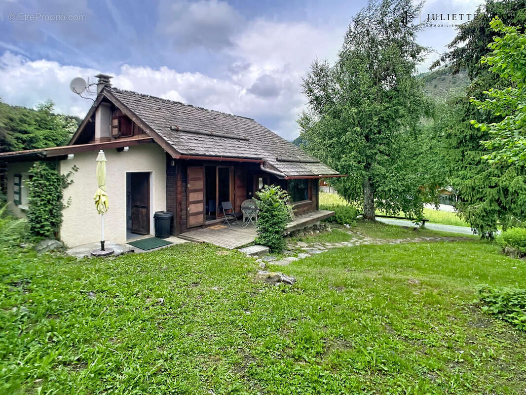 Maison à LES HOUCHES