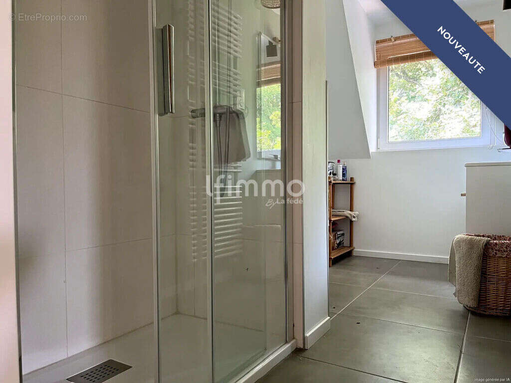 Elégante maison avec deux appartements et une grange - photo 10