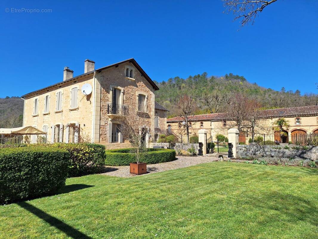 Autre à SAINT-FRONT-SUR-LEMANCE