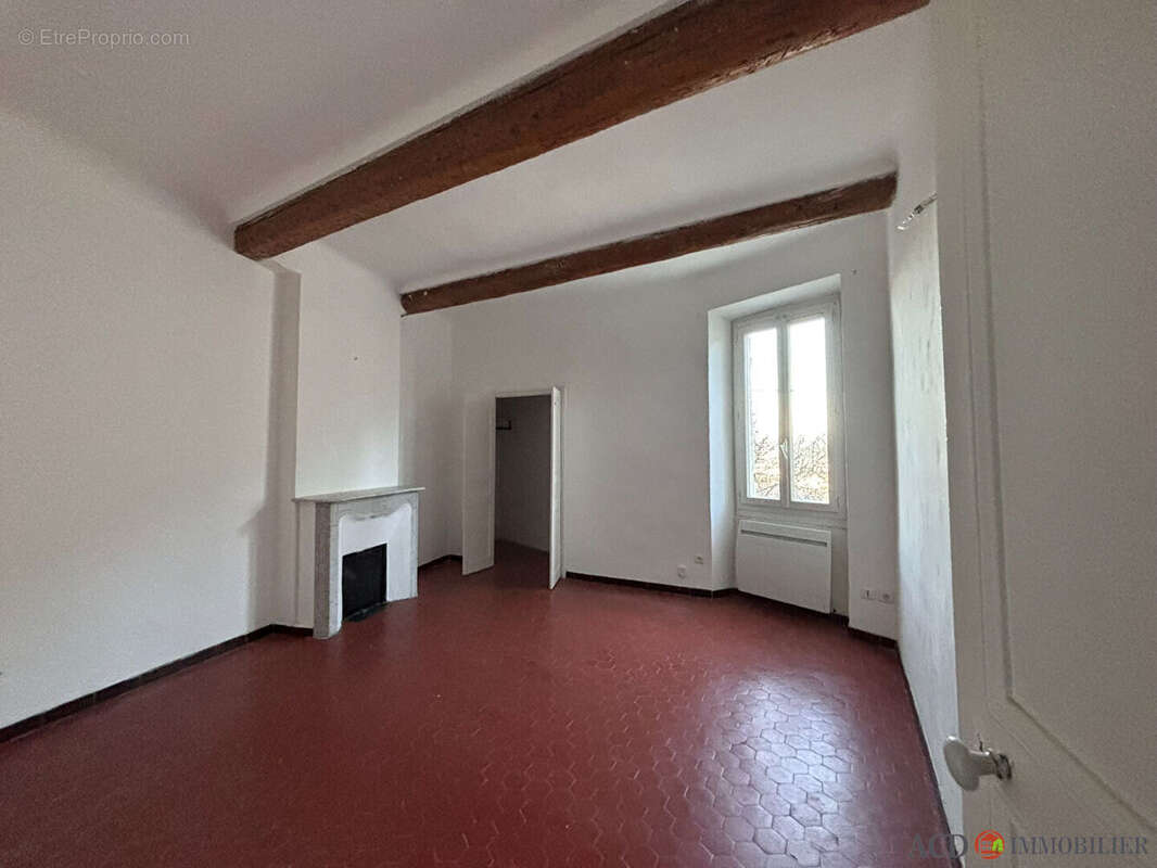 Appartement à VELAUX