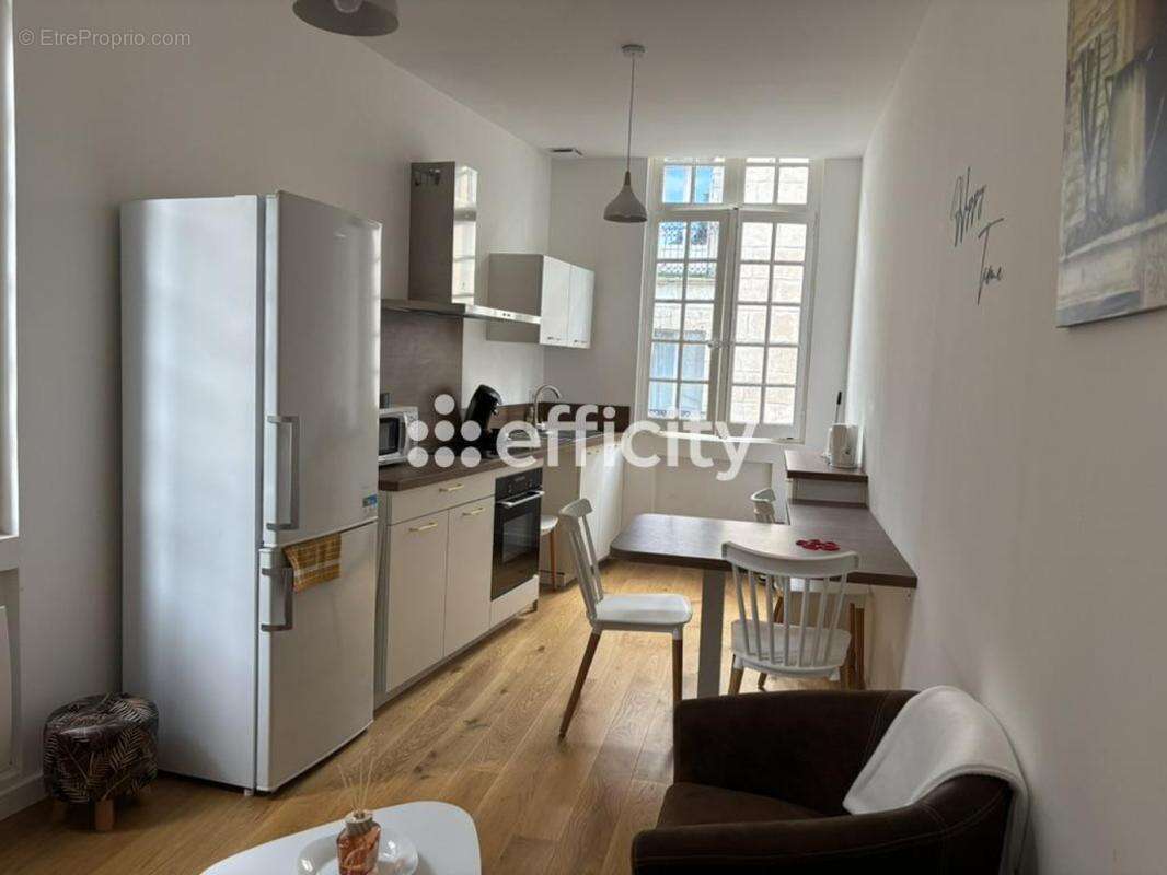 Appartement à PEZENAS