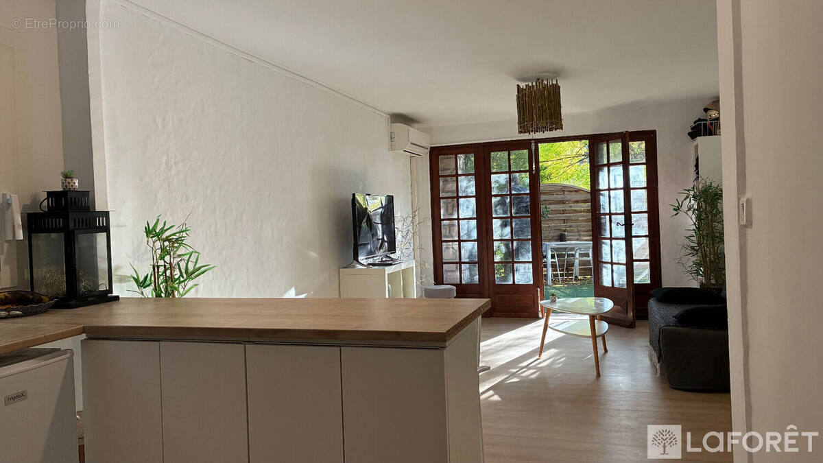 Appartement à VITROLLES