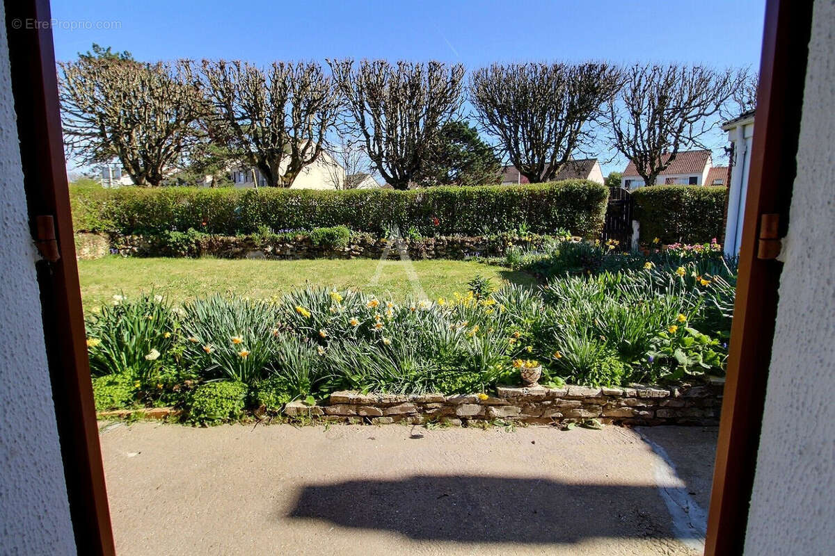 Maison à MAUREPAS