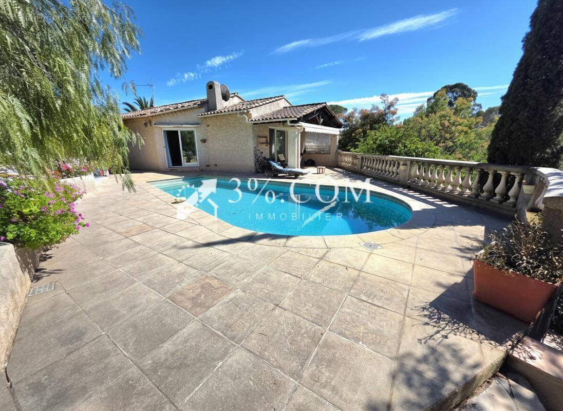 Maison à SAINT-RAPHAEL