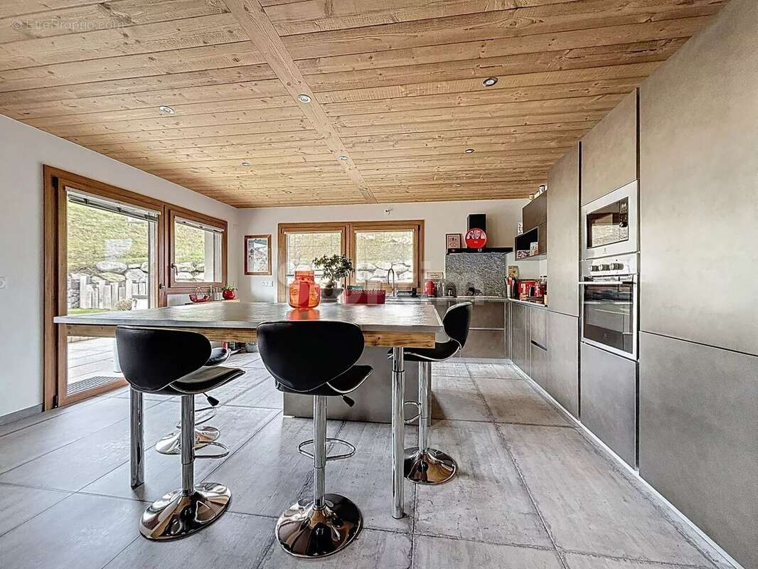 Appartement à COMBLOUX