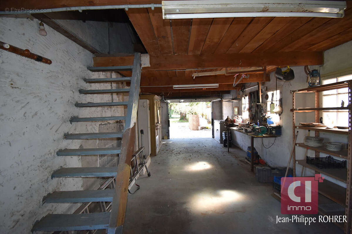 Maison à BESSE-SUR-ISSOLE