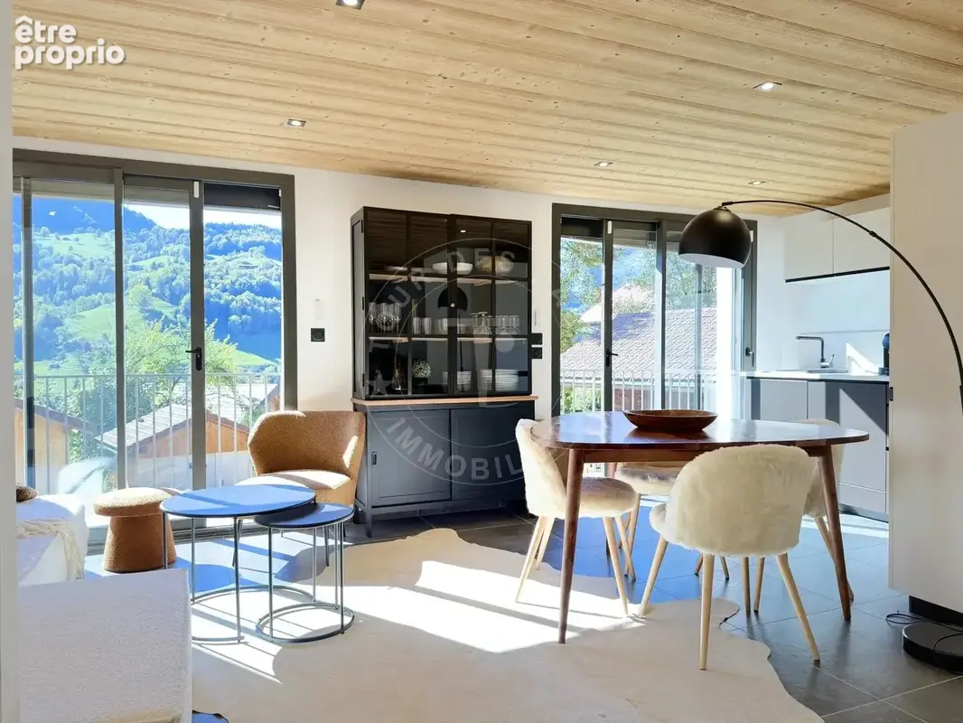 Manigod village – superbe chalet de 3 chambres rénové avec vue panoramique sur les montagnes - photo 3