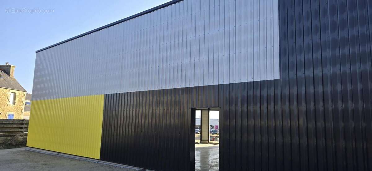Photo 3 - Commerce à SAINT-POL-DE-LEON