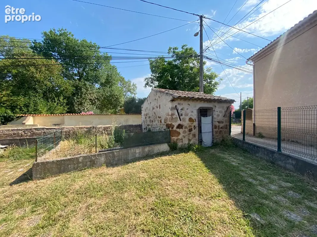 A vendre a vidauban maison de plain-pied type 4 avec terrain et  garage - photo 11