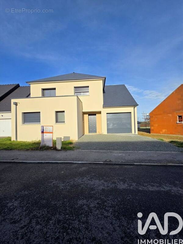 Photo 1 - Maison à FATINES