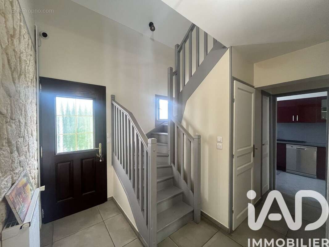 Photo 3 - Maison à LIVRY-GARGAN