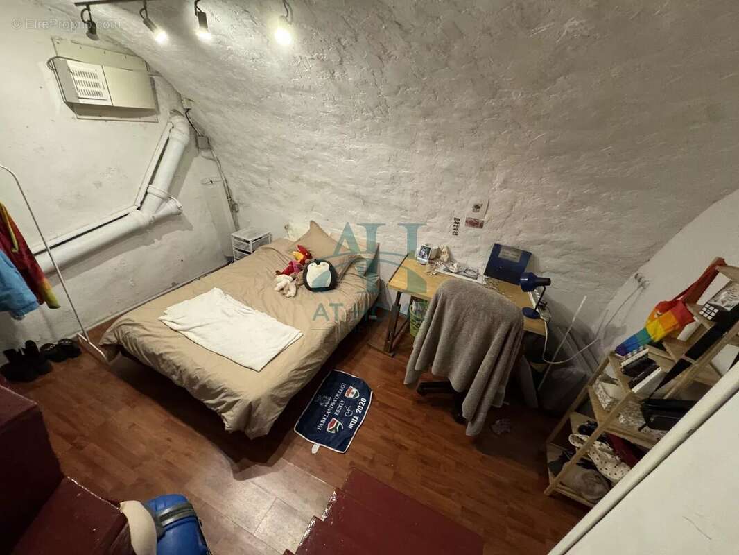 Appartement à PARIS-10E