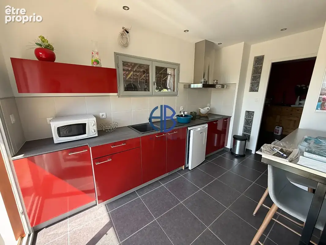 Maison à vivre de plain-pied  sur 100m² + 3-4 ch à étage  - 5 min à pied CENTRE-VILLE - photo 11