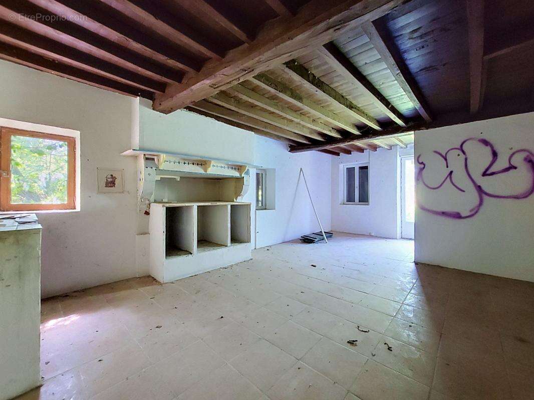 Appartement à POUDENX
