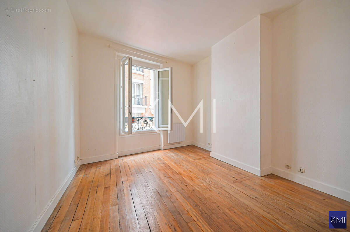 Appartement à PARIS-12E