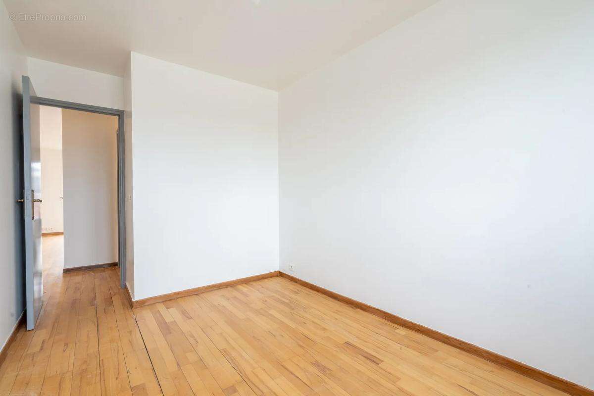 Appartement à BONDY