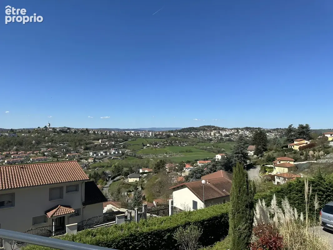 SAINT-GENEST LERPT Maison de 2004 avec piscine 450.000€ - photo 5