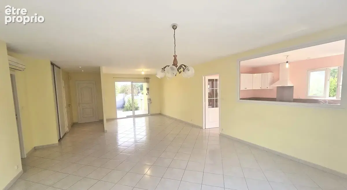 SOUAL, maison récente 114 m2 de plain pied - photo 11