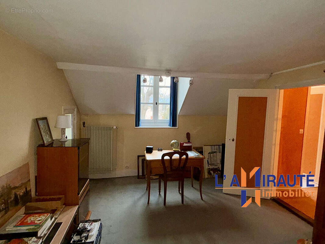 Maison à MAISONS-LAFFITTE