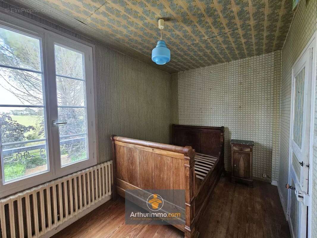 Maison à COURCON