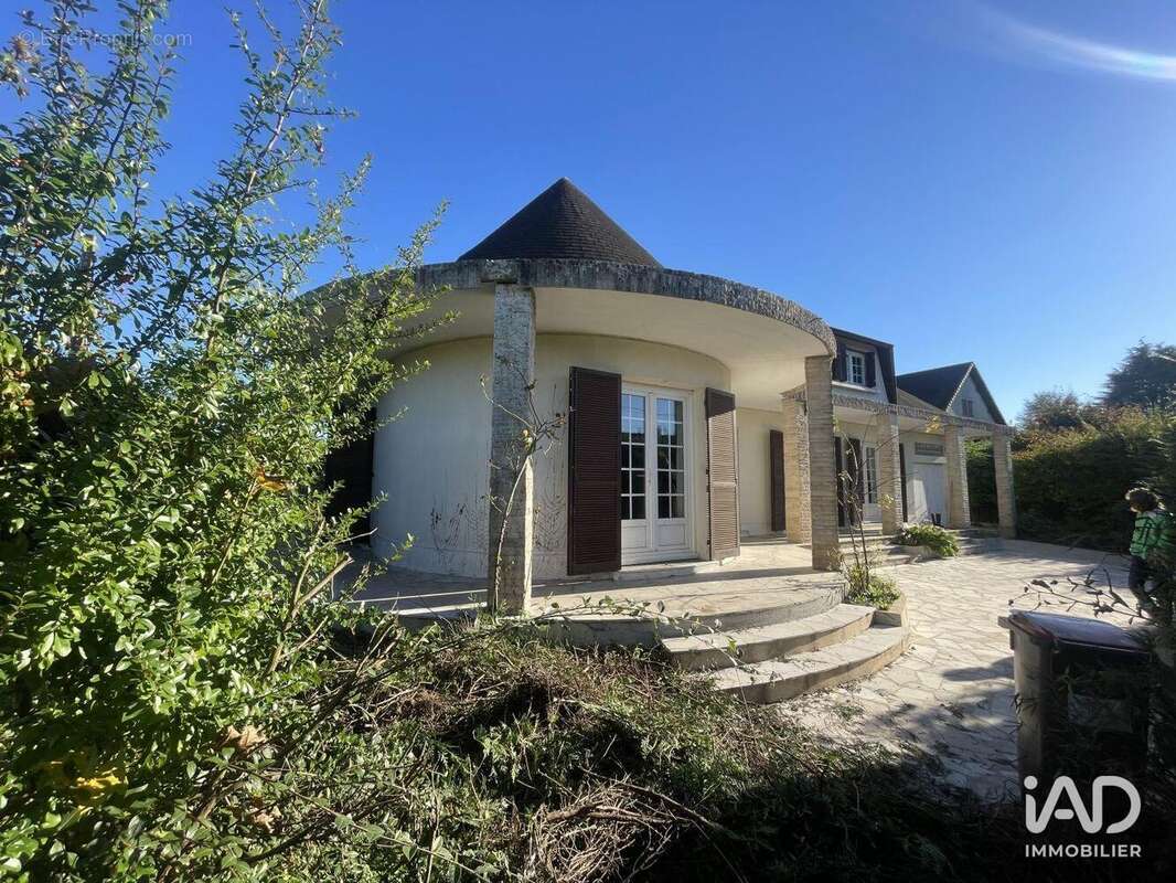 Photo 3 - Maison à COURTENAY