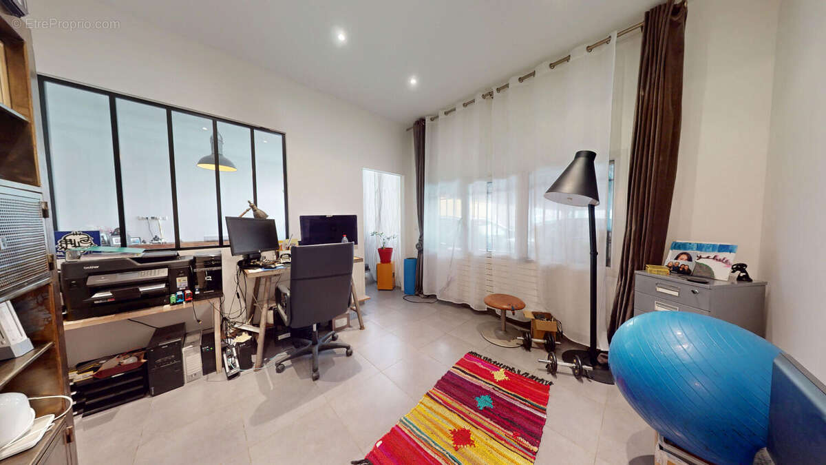 Appartement à LE PRE-SAINT-GERVAIS