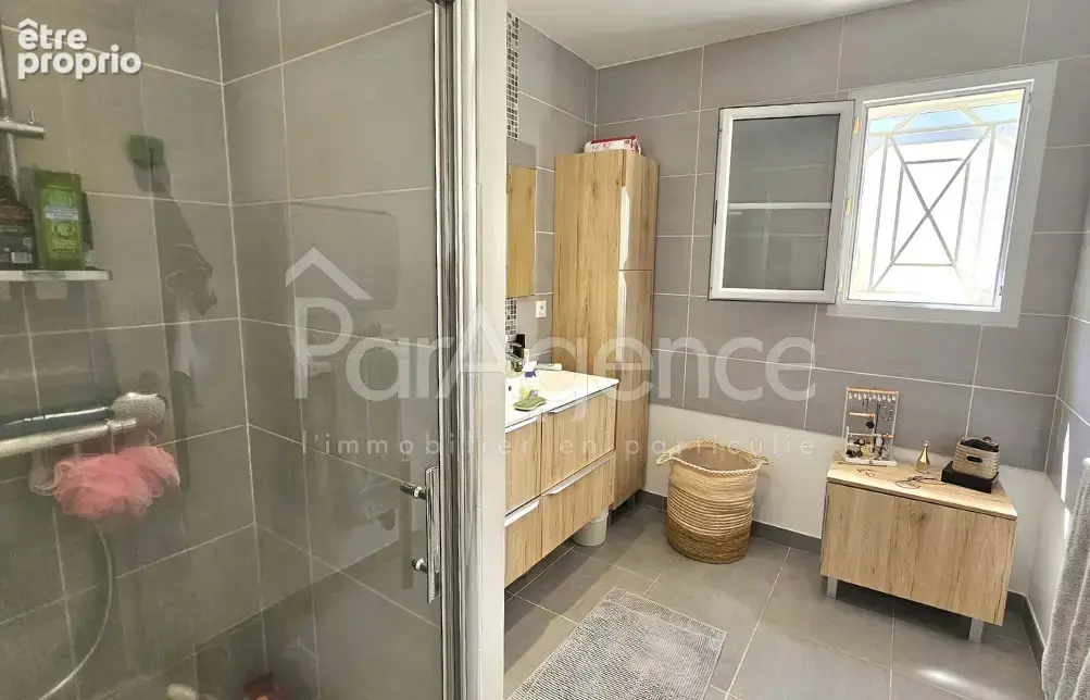 Maison de plain-pied   4 chambres - photo 12