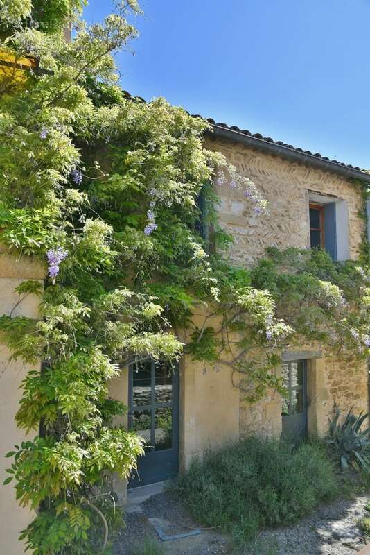 Maison à UZES