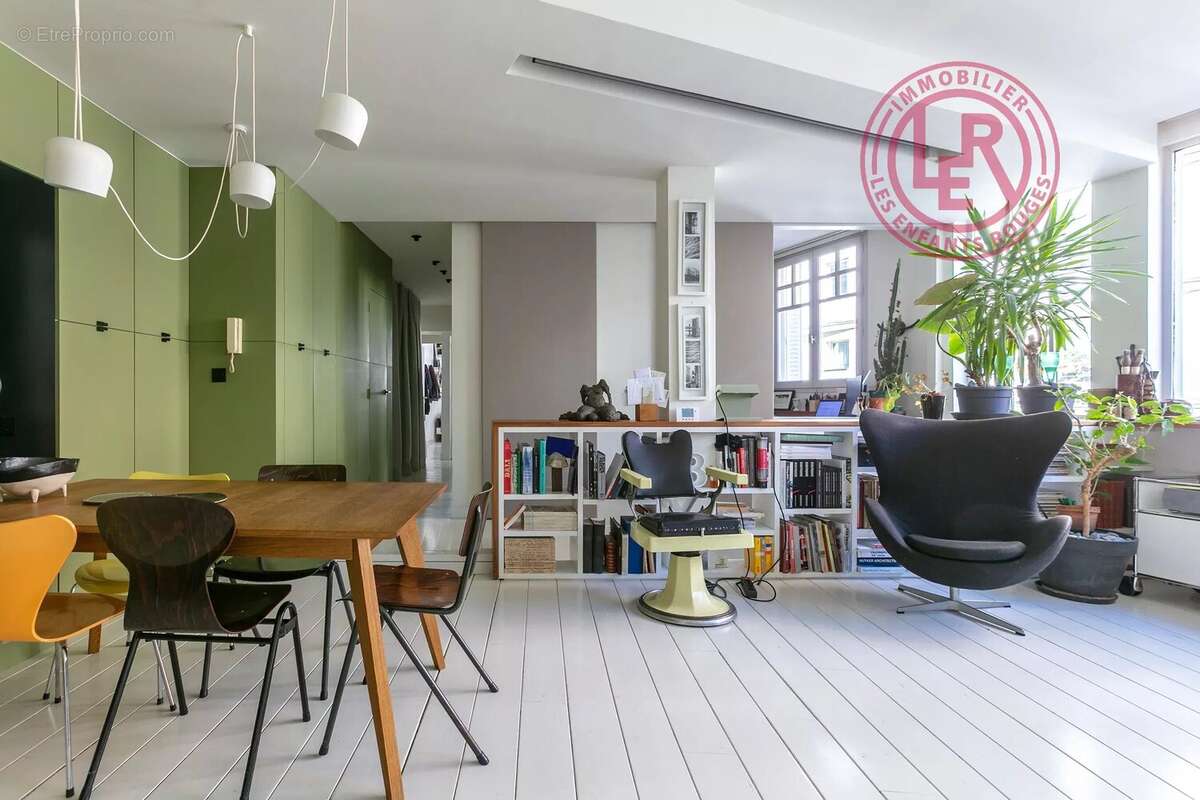 Appartement à PARIS-19E