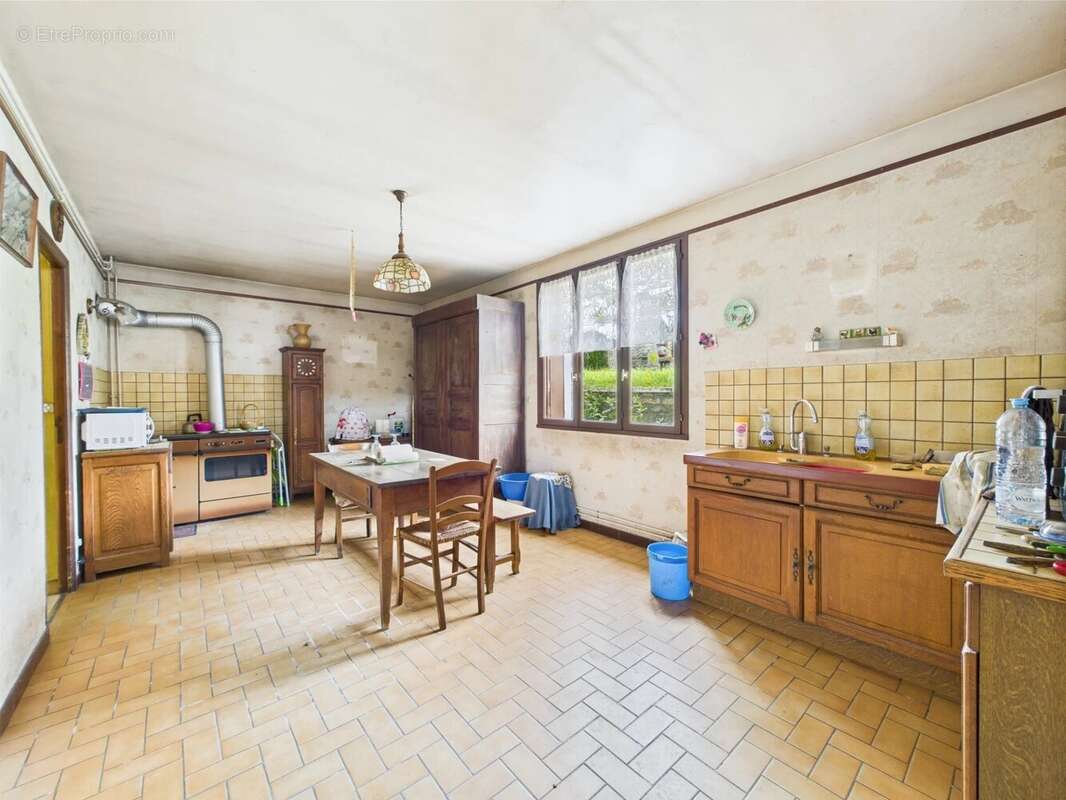 Maison à PRECY-SOUS-THIL